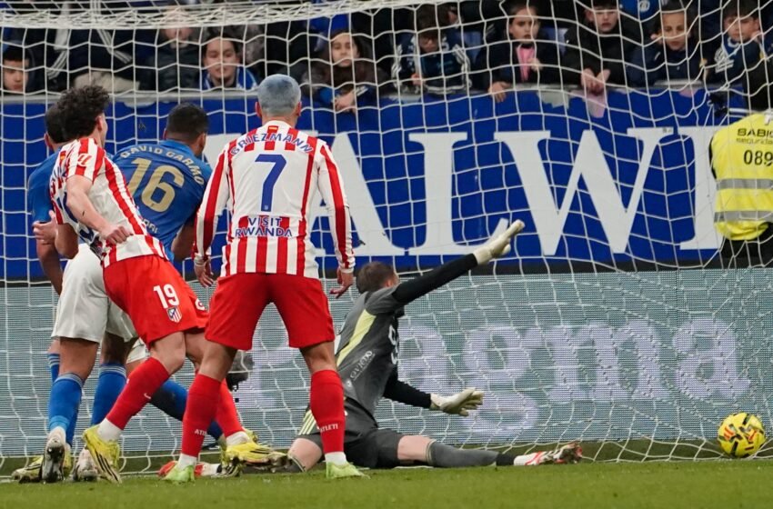  Oblak salva al Atlético y Julián le asegura los tres puntos