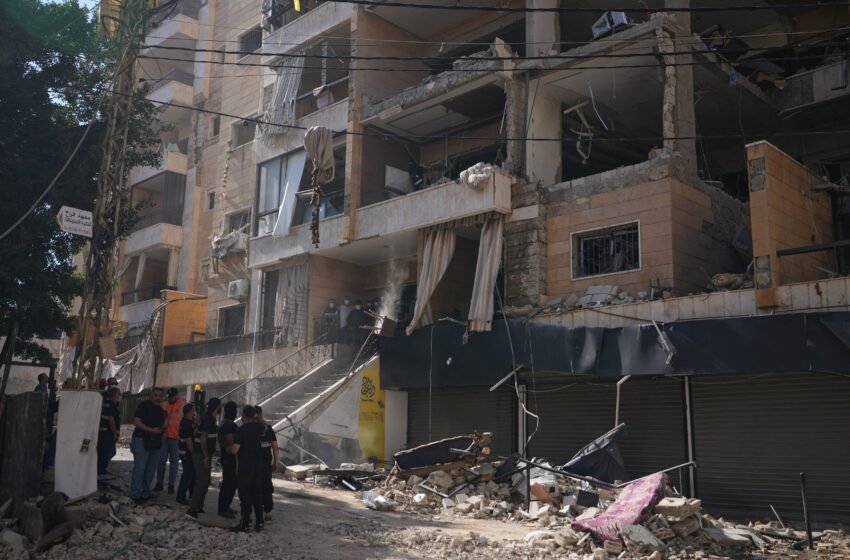  Israel bombardea los suburbios de Beirut pese a que Trump le exigió no hacerlo