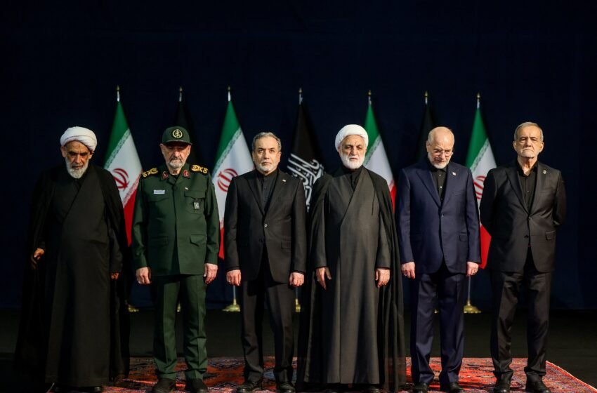  Irán despide a Ali Jameneí, su anterior líder supremo, en un funeral con aire de plebiscito que espera multitudinario