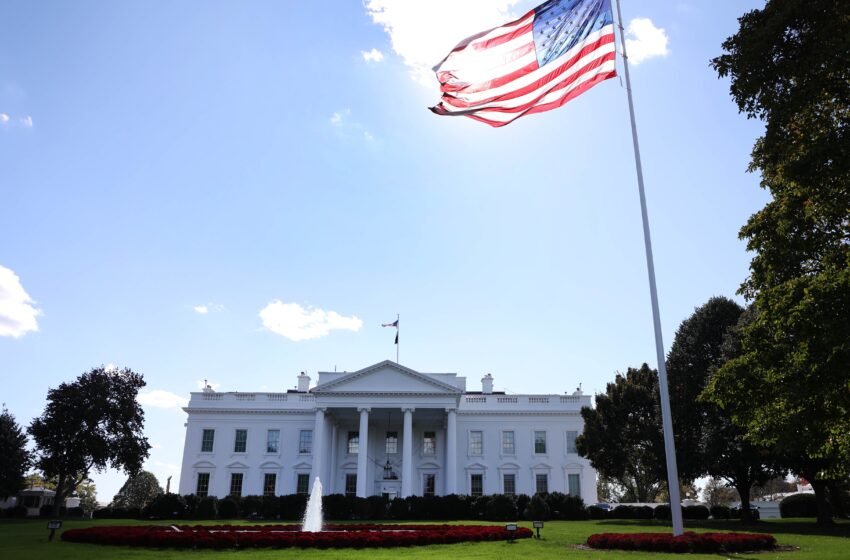  Trump quiere levantar una estatua a Cristóbal Colón en la Casa Blanca