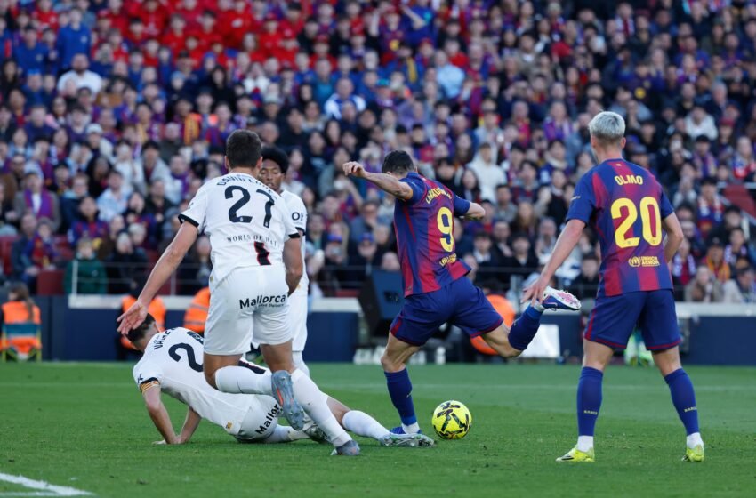  Barcelona – Mallorca en directo | El Barça gana al descanso gracias a un gol de Lewandowski