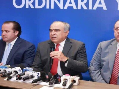  Conep y Gobierno analizan alza de combustibles en RD