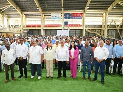  El IAD inicia titulación definitiva en Azua