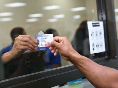  Rechazan restricción de licencias a conductores mayores de 65 años