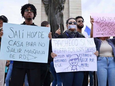  Manifestación en Plaza de la Bandera exige cambios al Código Penal