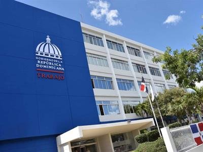  Ministerio de Trabajo reitera feriado de Corpus Christi no se cambia