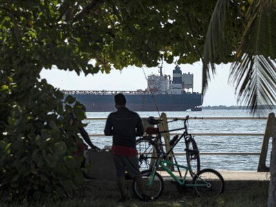  Precios petróleo repuntan ante nuevos ataques en Oriente Medio