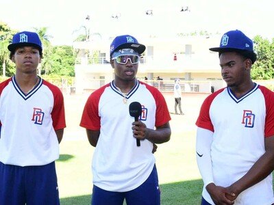  Ricki Moneys y Leanders Matos en el Mundial de Béisbol U-18