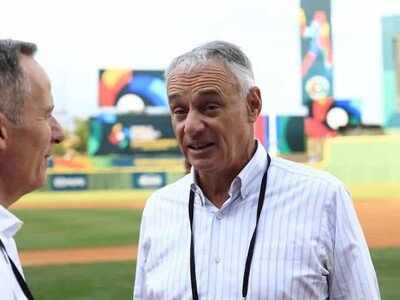  Rob Manfred cree que el Clásico se podría jugar a mitad de temporada