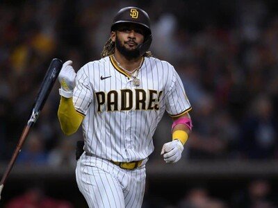  Fernando Tatis Jr. pega dos jonrones