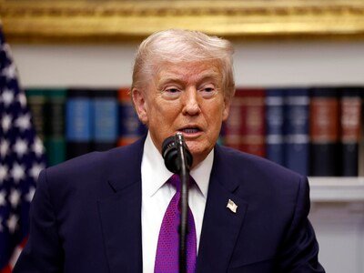  Donald Trump evalúa posibles ataques a Irán, según CBS